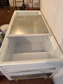 Freezer Congelatore a pozzetto