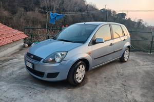 fiesta  neopatentati 1200 benzina 