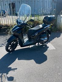 Honda sh 350