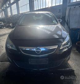 Ricambi vari Opel Astra J