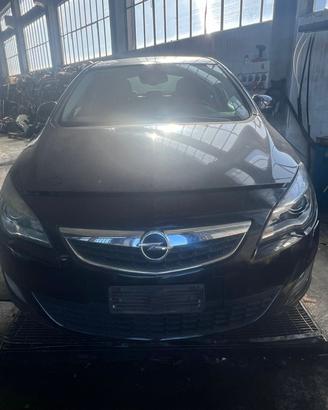 Ricambi vari Opel Astra J