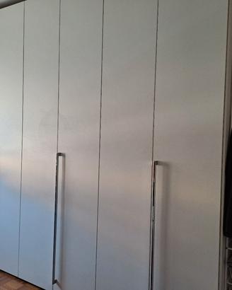 Armadio e cassettiera Chateau d'Ax