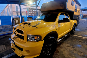 Dodge RAM con cellula abitativa