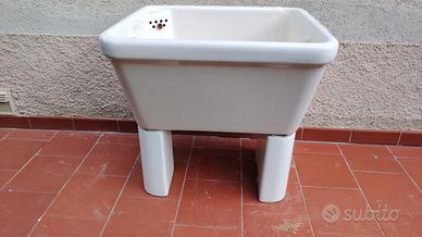 Lavatoio in ceramica