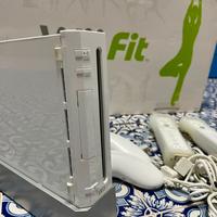 Nintendo Wii + Balance Board