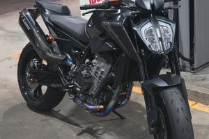 Duke 890 L A2 (A LIBRETTO)