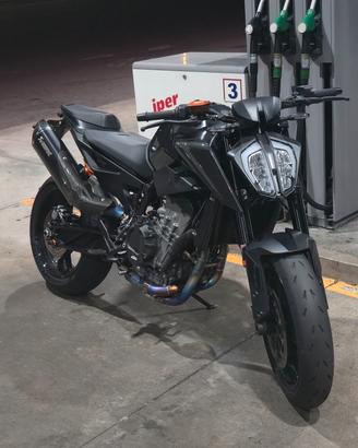 Duke 890 L A2 (A LIBRETTO)