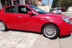 Alfa Romeo Giulietta 2.0 JTDm-2 150 CV Distinctive