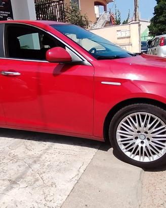 Alfa Romeo Giulietta 2.0 JTDm-2 150 CV Distinctive