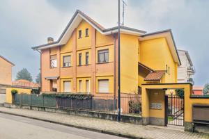 Appartamento di 97 m² con 2 locali e box auto a Li