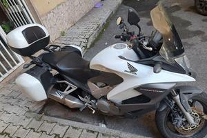 Honda CrossRunner - 2013