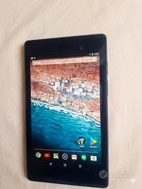 Tablet Google Nexus 7 Wi-Fi e LTE/4G.
