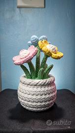 Vaso di Fiori effetto maglia / intrecciato