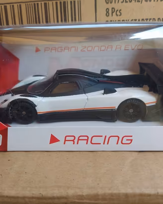 Pagani Zonda R Evo
