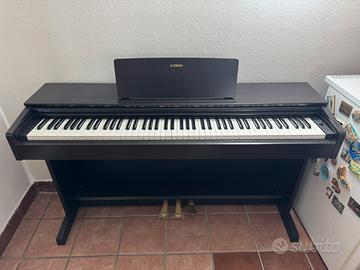 Yamaha Arius YDP-163R – Pianoforte digitale