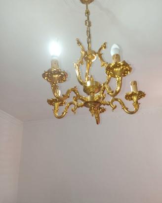 Lampadario  in ottone.  D' orato