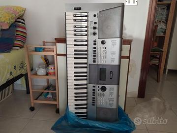 Tastiera elettrica Yamaha psr-E413
