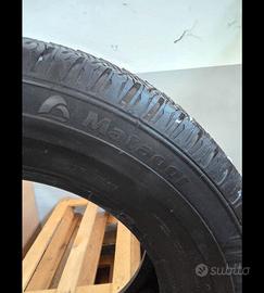 2 gomme invernali 235/65 r16 C