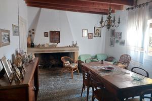 Casa indipendente su due piani