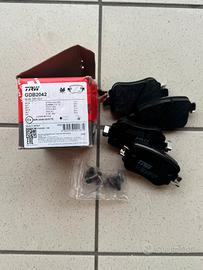 PASTIGLIE FRENI POSTERIORI TRW GDB2042