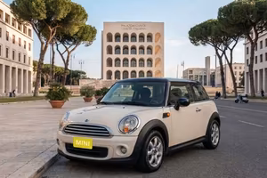 MINI R56 fine 2011 benzina 1.6 km 139000 NeoPatent