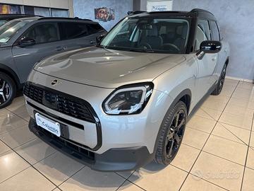 MINI Cooper D Countryman 2.0 Mhev Black Auto Navi 