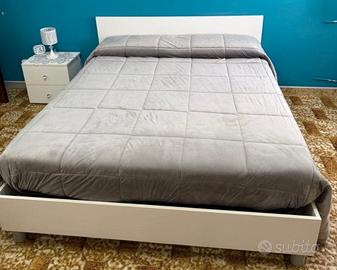 LETTO MATRIMONIALE COLORE BIANCO LACCATO   Codice: