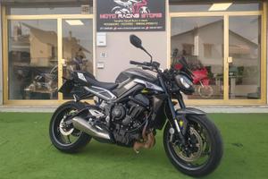 Triumph Street Triple R