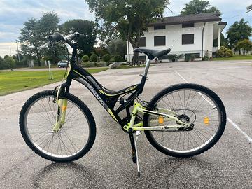 Bicicletta per adoloscente