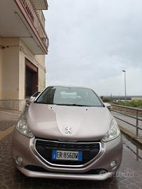Peugeot 208 1.4 HDi 68 CV 5 porte Active