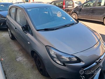 Opel Corsa E anno 2015 ricambi usati
