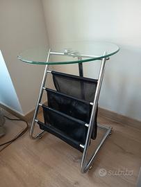 Tavolino portaoggetti