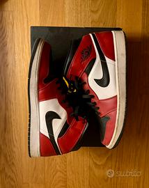 Jordan 1 mid chicago