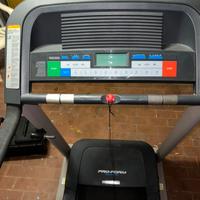 Tapis roulant professionale da pelestra