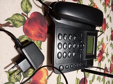 Telefono con scheda sim
