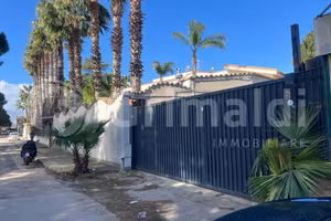 Capannone Industriale Palermo [Cod. rif M18A25ACG]