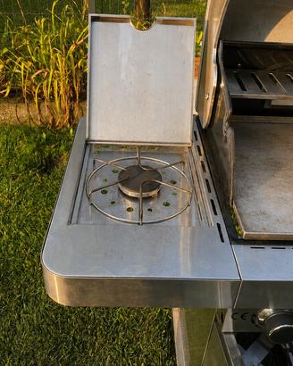 Barbecue a gas in acciaio inox(LEGGI DESCRIZIONE)