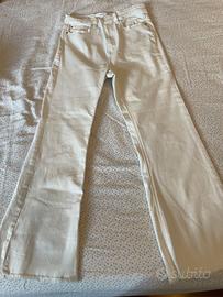Pantaloni jeans donna STRADIVARIUS E PULL&BEAR