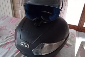 Casco GPX + bauletto GIVI