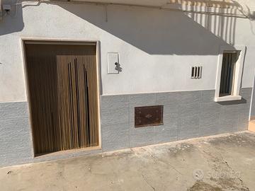 Appartamento 2 locali + servizi