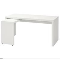 Scrivania con piano estraibile - ikea