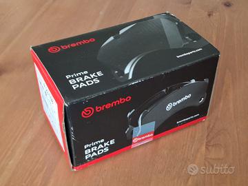 Pastiglie Brembo P 23108 nuove mai usate