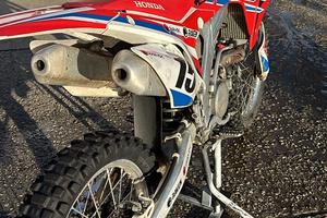 Honda crf-r 250