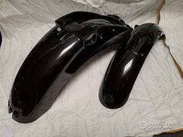 Parafanghi + fiancatine Moto Guzzi V7 II