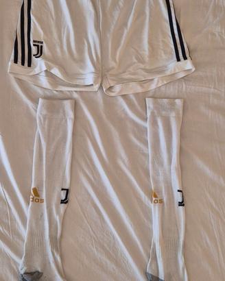 Short e Calzerotti Juventus FC stagione 2017-18