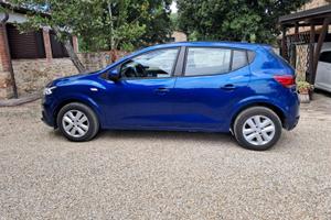 dacia sandero espression 1000tce  40000 km