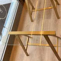 TAVOLO CON CAVALLETTI