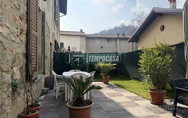 CASA INDIPENDENTE CON GIARDINO