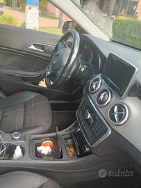 Mercedes classe CLA 200