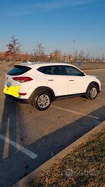 Suv hyundai tucson